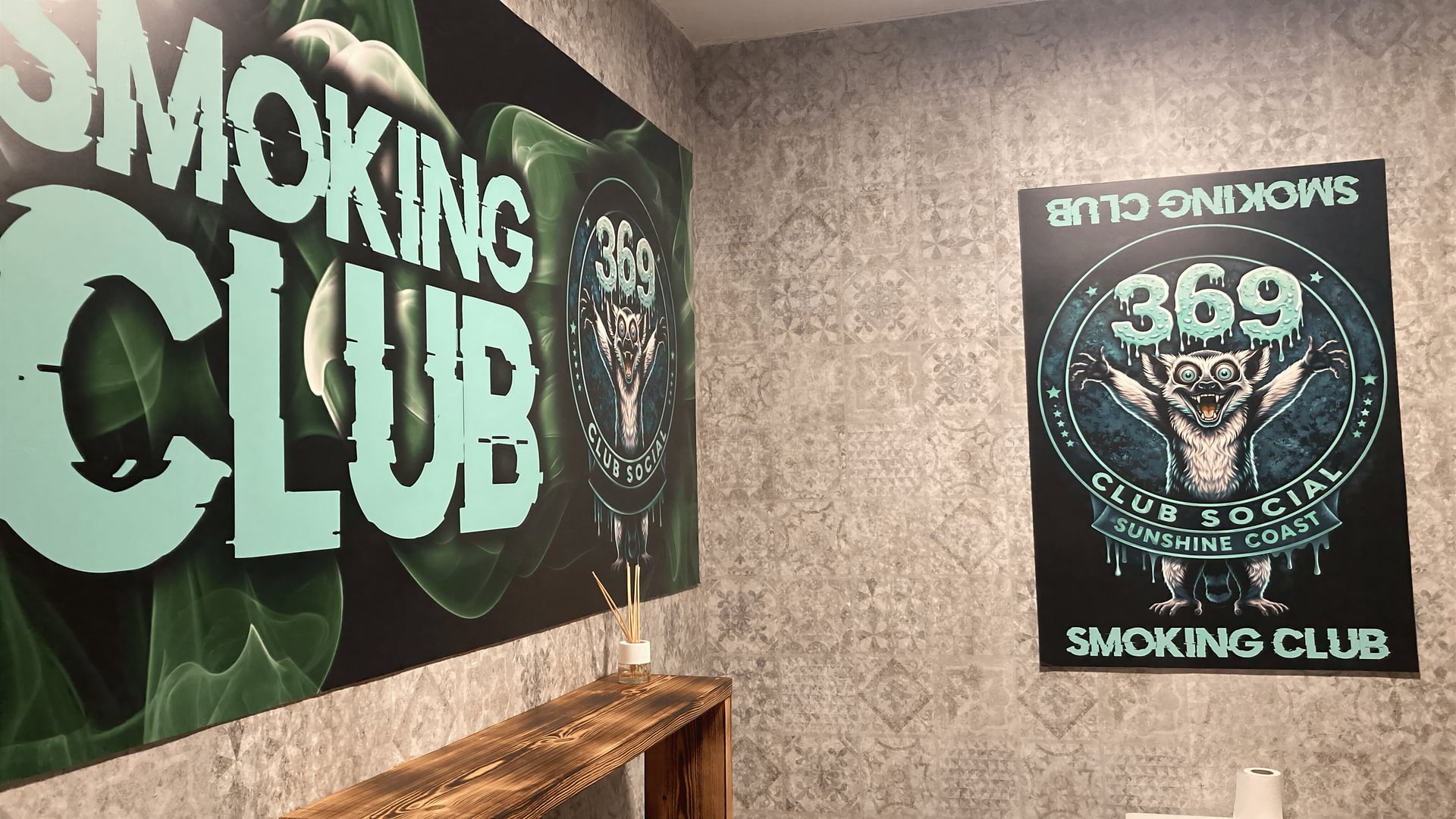 SMOKING CLUB 369